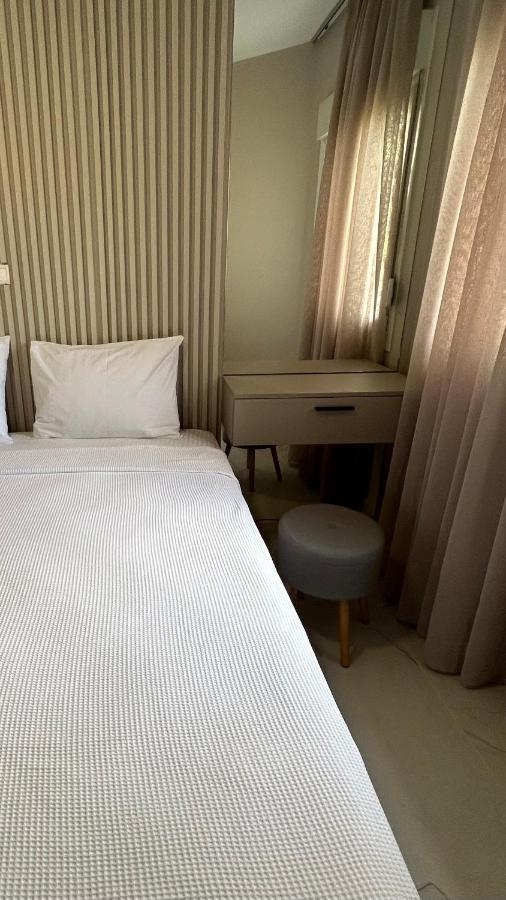 הוילה Amphis House Nikiti מראה חיצוני תמונה